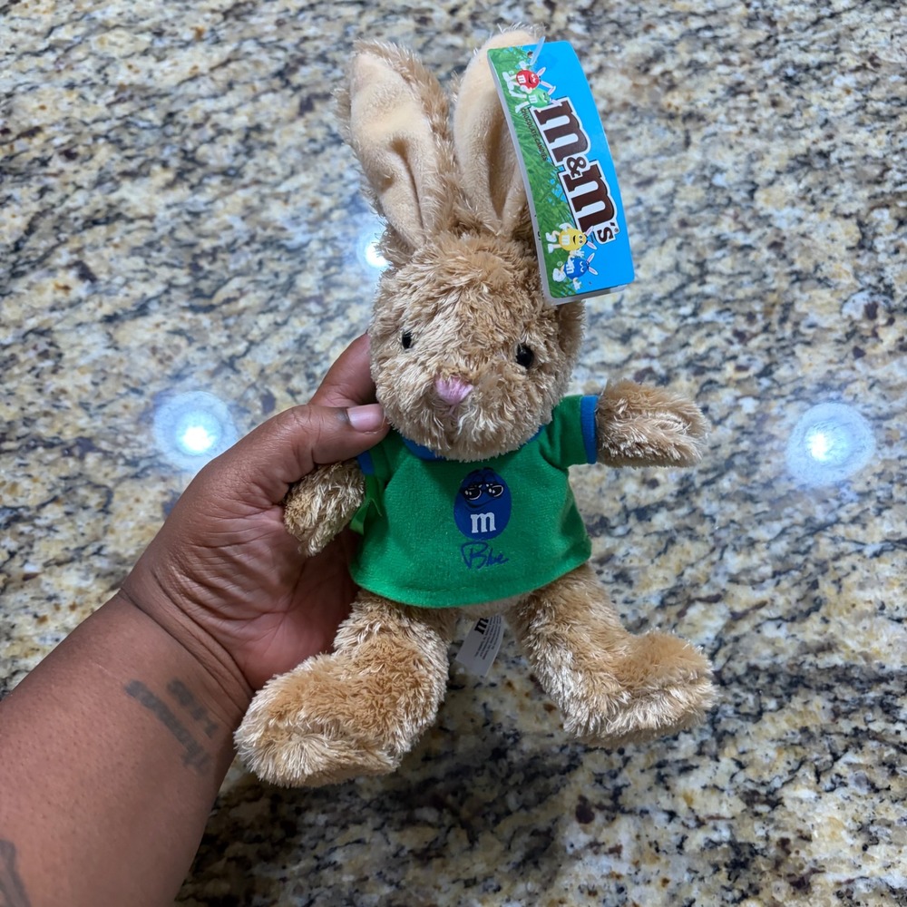 NEW M&M's Galerie Plush Easter Bunny Tan Shaggy Rabbit Green Blue Shirt 9"
